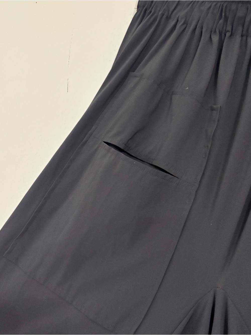 RUTI Black The Go - To - Skirt ‼️ has flaw ‼️ - Picture 4 of 8